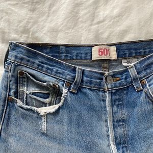 Levi’s 501 button fly jeans 33 waist 28 inseam